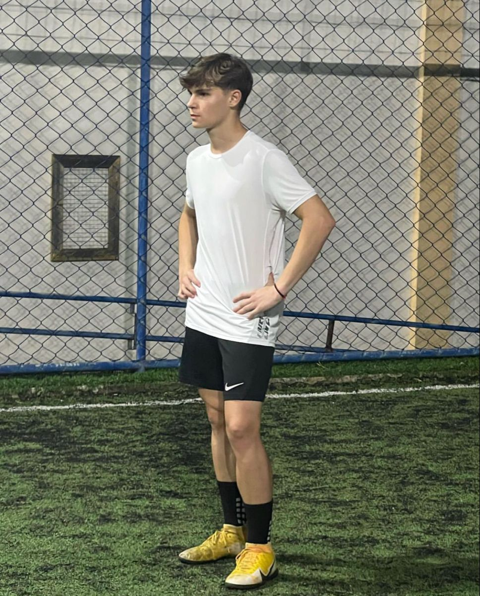 <em>Camilo R. </em><strong>Bogotá</strong>